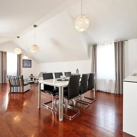 Apartment Gea *