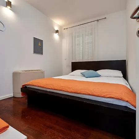 Apartment Gea *
