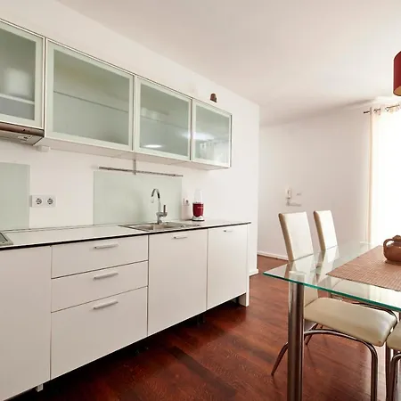Gea Apartment *