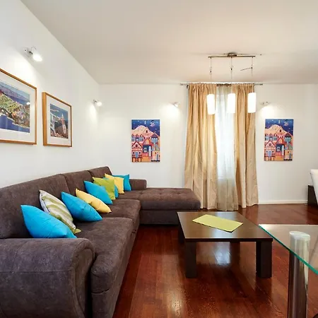 Gea Apartment