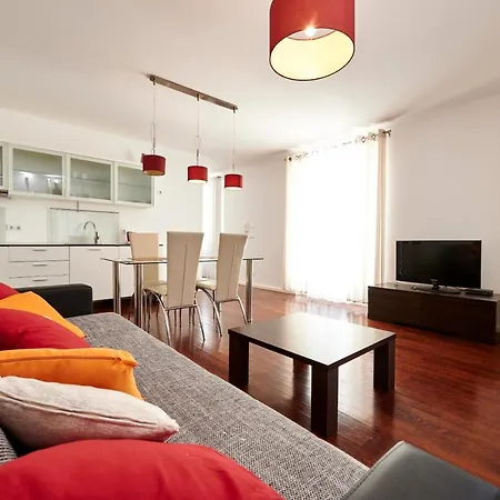Gea Trogir